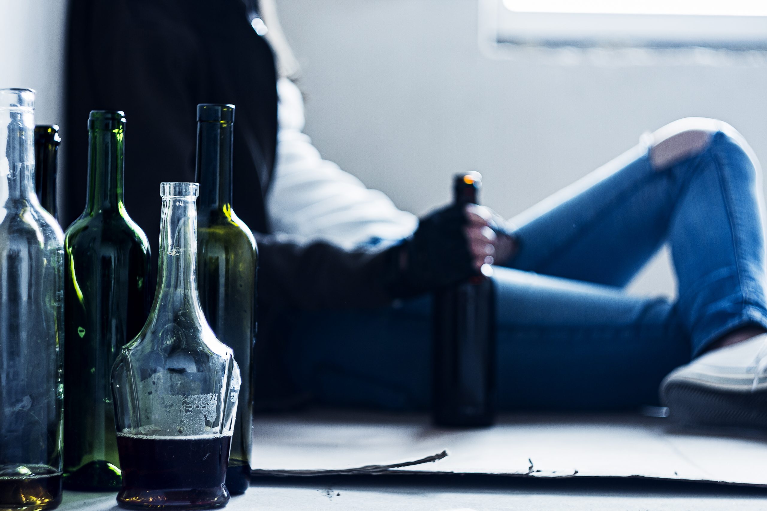 13 Signs You Have A Drinking Problem