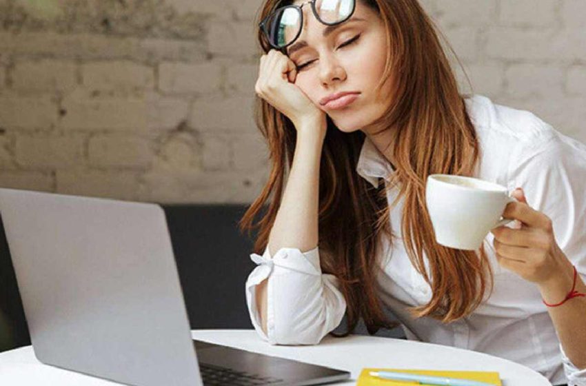 Wellhealthorganic.com:know-why-you-feel-lazy-tired-and-lethargic-all-the-time